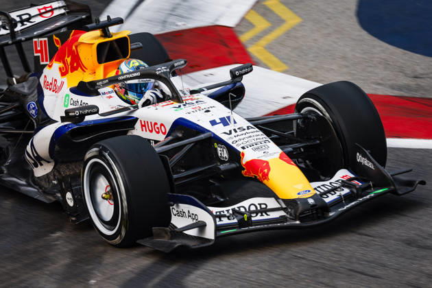 F1 - SINGAPORE GRAND PRIX 2026 41 LINDBLAD Arvid (gbr), Visa Cash App RB F1 Team VCARB03, action during the 2026 Formula 1 Singapore Grand Prix, 17th round of the 2026 Formula One World Championship, WM, Weltmeisterschaft from October 9 to 11, 2026 on the Marina Bay Street Circuit, in Singapore, Singapore - SingaporeSingapore Copyright: xJulienxDelfossex