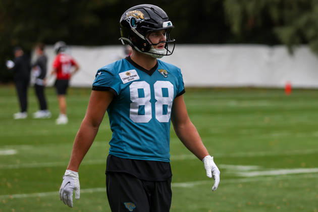 CHADLER’S CROSS, ENGLAND - October 9th: Patrick Herbert of the Jacksonville Jaguars during the Jacksonville Jaguars training session at The Grove on October 9, 2026 in Chandler’s Cross, England on October 9th 2026, in Hertfordshire England. Phillip Rocker SPP Copyright: xPhillipxRockerx xSPPx Sportspressphoto_SPR249412