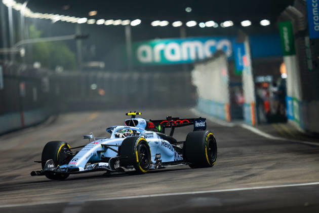 Formula 1 Singapore Airlines Singapore Grand Prix 2026 Levi Erb OVERTAKE MAXPPP - Singapore 09 10 2026 05 BORTOLETO Gabriel (bra), Audi Revolut F1 Team, action at the Formula 1 Singapore Airlines Singapore Grand Prix 2026, the 16th round of the 2026 FIA Formula 1 World Championship, WM, Weltmeisterschaft at the Marina Bay Street Circuit in Singapore, from 08 to 11 October 2026 Singapore Marina Bay Street Circuit Singapore  Copyright: xOVERTAKE MAXPPPxLevixErbx OVT202610092576 OVT202610092576