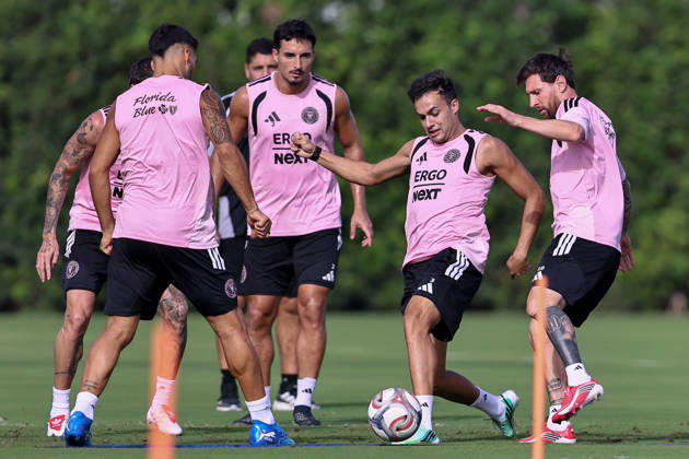 FORT LAUDERDALE, FL - OCTOBER 09: Inter Miami CF forward Lionel Messi (10)(R), defender Sergio Reguilon (3), and defender Gonzalo Lujan (2) are seen during an Inter Miami Training Session at Florida Blue Training Center on October 09, 2026 in Fort Lauderdale, Florida.(Photo by Chris Arjoon Icon Sportswire). SOCCER: OCT 09 Inter Miami CF Training EDITORIAL USE ONLY Icon2610090000010