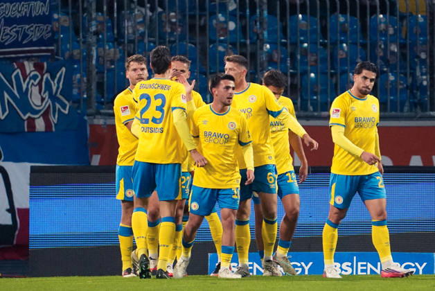 Deutschland: Fussball 2. Bundesliga 2026 2027, 7. Spieltag - Eintracht Braunschweig vs Holstein Kiel - Eintracht-Stadion (Braunschweig): Tor und Torjubel zum Jan Urbich (Eintracht Braunschweig, 27) Copyright: xAymanxAlahmedx