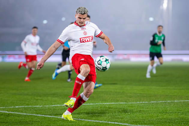 Marek Janssen (Rot-Weiss Essen, 20) am Ball GER, SC Preussen Muenster vs. Rot-Weiss Essen, Fussball, 3. Liga, 8. Spieltag, Spielzeit 2026 2027, 09.10.2026 DFL Regulations prohibit any use of photographers as image sequences and or quasi-video. GER, SC Preussen Muenster vs. Rot-Weiss Essen, Fussball, 3. Liga, 8. Spieltag, Spielzeit 2026 2027, 09.10.2026 Muenster Copyright: xEibner-Pressefoto JanxRollingerx EP_JSK