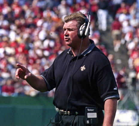 September 19, 1999 - San Francisco, California, U.S - San Francisco 49ers vs. New Orleans Saints at Candlestick Park Sunday, September 19, 1999. 49ers beat Saints 28-21. Saints head coach Mike Ditka. NFL, American Football Herren, USA 1999: 49ers 28:21 Saints  - ZUMAg52_ 19990919_zap_g52_018 Copyright: xAlxGolubx