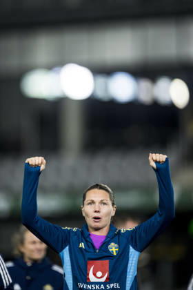 261009 goalkeeper Jennifer Falk of Sweden celebrates after the FIFA Women s World Cup qualifier play-off football match between Lithuania and Sweden on October 9, 2026 in Kaunas. Photo: Mathias Bergeld BILDBYRAN kod MB MB1418 fotboll football soccer fotball vm-kval kval fifa womens world cup qualifier qualifier playoff lithuania sverige sweden dam bbeng play-off jubel Copyright: MATHIASxBERGELD BB261009MB120