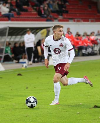 09.10.2026 xmgoodx Offenbach am Main, Plutos Stadion am Bieberer Berg Regionalliga Südwest Saison 2026 2027 Kickers Offenbach (OFC) - FC 08 Homburg Freisteller Maximilian Schmid (9, OFC)