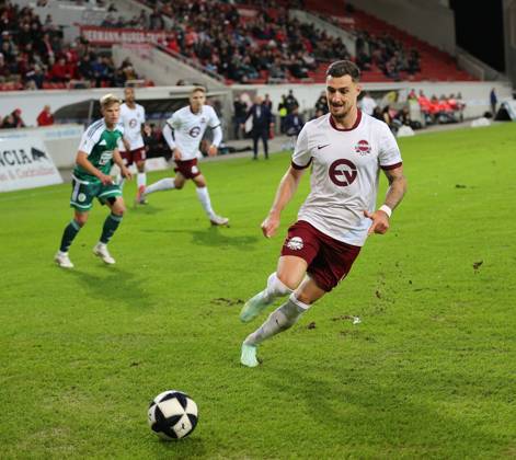 09.10.2026 xmgoodx Offenbach am Main, Plutos Stadion am Bieberer Berg Regionalliga Südwest Saison 2026 2027 Kickers Offenbach (OFC) - FC 08 Homburg Maximilian Wolfram (8, OFC)