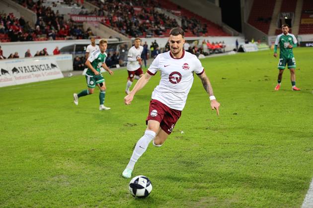 09.10.2026 xmgoodx Offenbach am Main, Plutos Stadion am Bieberer Berg Regionalliga Südwest Saison 2026 2027 Kickers Offenbach (OFC) - FC 08 Homburg Maximilian Wolfram (8, OFC)