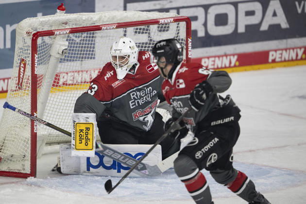 PENNY DEL 1; Kölner Haie - Schwenninger Wild Wings; Köln, 09.10.2026 Nico Wiens (Kölner Haie, Torwart, 33); PENNY DEL 1; Kölner Haie - Schwenninger Wild Wings am 09.10.2026 in der KA2 in Köln (Deutschland). Copyright: xBEAUTIFULxSPORTS AndreasxDickx