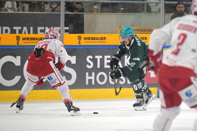 David Cerny (Bietigheim Steelers, 10) am Puck im Zweikampf mit Cedric Schiemenz (EC Bad Nauheim, 48) Bietigheim Steelers vs. EC Bad Nauheim , Eishockey, DEL 2, 07.Hauptrundenspiel, Saison 2026 2027, 09.10.2026 Bietigheim Steelers vs. EC Bad Nauheim , Eishockey, DEL 2, 07.Hauptrundenspiel, Saison 2026 2027, 09.10.2026 Bietigheim Copyright: xEibner-Pressefotox EP_TBR