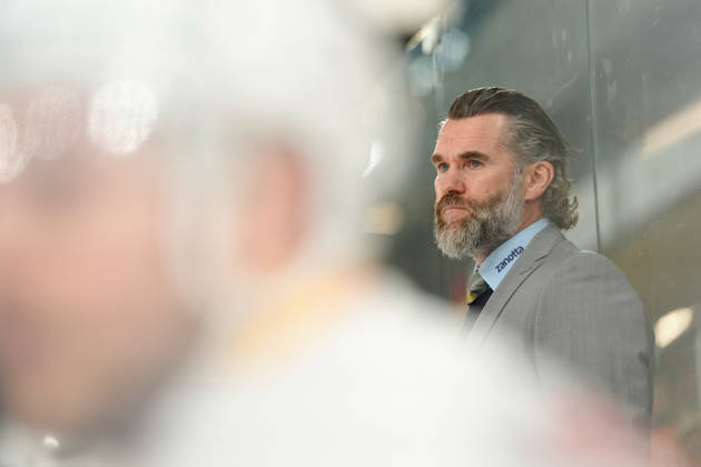 3014 Bern BE, Switzerland - October 09: Christian Dube (Head Coach EHCB) during the National League match between SC Bern and EHC Biel-Bienne at PostFinance Arena on October 09, 2026 in 3014 Bern BE, Switzerland. Copyright: xKjetilxWaberx xSPPx Sportspressphoto_SPR249643