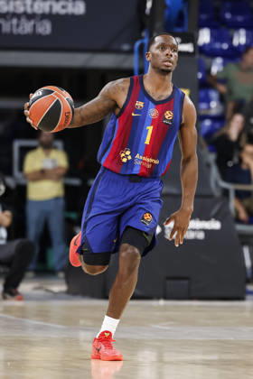 October 9, 2026, Barcelona, Barcelona, Spain: Umoja Gibson of FC Barcelona, Barca in action during the EuroLeague League Phase MD 4 match played between FC Barcelona and Zalgiris Kaunas at Palau Blaugrana on October 09, 2026 in Barcelona, Spain. FC Barcelona V Zalgiris Kaunas - Euroleague 2026 2027  - ZUMAa181 20261009_zaa_a181_277 Copyright: xJavierxBorregox
