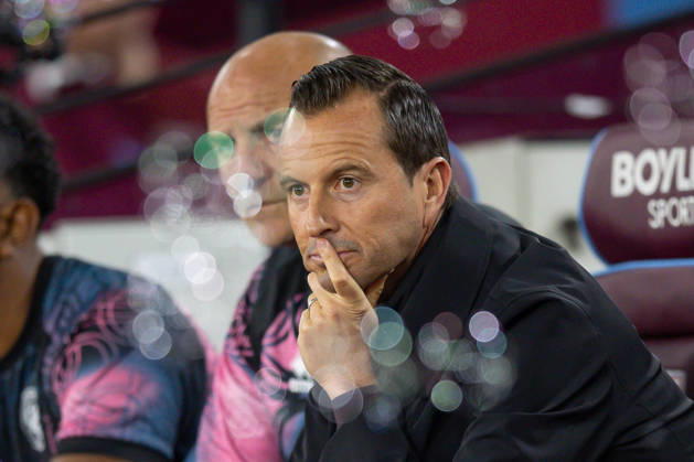West Ham United v Queens Park Rangers, EFL Sky Bet Championship, EFL, Football, London Stadium, London, UK - 09 Oct 2026 Queens Park Rangers Head Coach Julien Stephan London London Stadium Stratford GBR, UK NEWSPAPERS OUT Copyright: xEllixBirchx