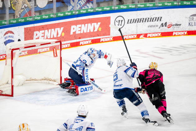 Maximilian Franzreb (56, Adler Mannheim ), Nuernberg Ice Tigers vs. Adler Mannheim, Eishockey, Penny DEL, 7. Spieltag, 09.10.2026, Nuernberg Ice Tigers vs. Adler Mannheim, Eishockey, Penny DEL, 7. Spieltag, 09.10.2026 Copyright: xEibner-Pressefoto ThomasxHahnx EP_NIT