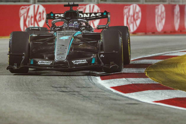 FORMULE 1 : Grand Prix de Singapour - 09 10 2026 63 George Russell (GBR) Mercedes-AMG PETRONAS Formula One Team (DEU) Mercedes-AMG F1 W17 E Performance, during the 2026 Formula Singapore Grand Prix, 17th round of the 2026 Formula 1 World Championship, WM, Weltmeisterschaft taking place from October 09 to 11, 2026 on the Marina Bay Street circuit, in Singapore (SGP) Copyright Philippe Nanchino MPS Agency SINGAPORESingapore Copyright: xMPSxAGENCYx