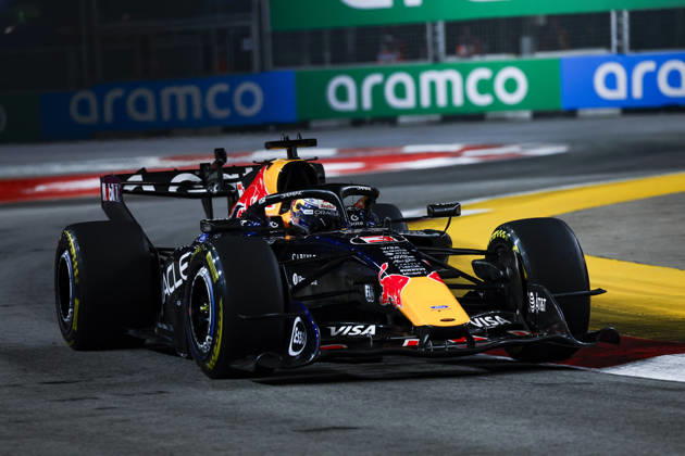 F1 - SINGAPORE GRAND PRIX 2026 03 VERSTAPPEN Max (nld), Red Bull Racing Ford RB22, action during the 2026 Formula 1 Singapore Grand Prix, 17th round of the 2026 Formula One World Championship, WM, Weltmeisterschaft from October 9 to 11, 2026 on the Marina Bay Street Circuit, in Singapore, Singapore - SingaporeSingapore  Copyright: xDPPIx