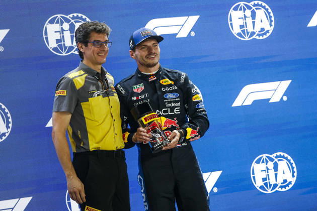 F1 - SINGAPORE GRAND PRIX 2026 VERSTAPPEN Max (nld), Red Bull Racing Ford RB22, MARRAFUSCHI Dario (ita), Motorsport Racing Manager of Pirelli, portrait during the 2026 Formula 1 Singapore Grand Prix, 17th round of the 2026 Formula One World Championship, WM, Weltmeisterschaft from October 9 to 11, 2026 on the Marina Bay Street Circuit, in Singapore, Singapore - SingaporeSingapore Copyright: xJulienxDelfossex