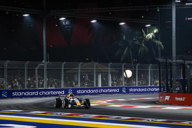 F1 - SINGAPORE GRAND PRIX 2026 41 LINDBLAD Arvid (gbr), Visa Cash App RB F1 Team VCARB03, action during the 2026 Formula 1 Singapore Grand Prix, 17th round of the 2026 Formula One World Championship, WM, Weltmeisterschaft from October 9 to 11, 2026 on the Marina Bay Street Circuit, in Singapore, Singapore - SingaporeSingapore Copyright: xJulienxDelfossex