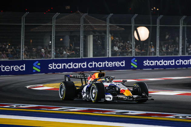 F1 - SINGAPORE GRAND PRIX 2026 41 LINDBLAD Arvid (gbr), Visa Cash App RB F1 Team VCARB03, action during the 2026 Formula 1 Singapore Grand Prix, 17th round of the 2026 Formula One World Championship, WM, Weltmeisterschaft from October 9 to 11, 2026 on the Marina Bay Street Circuit, in Singapore, Singapore - SingaporeSingapore Copyright: xJulienxDelfossex