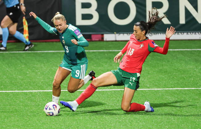 2027 FIFA Women s World Cup Round One Qualifying Play-off First Leg, Inver Park, Larne 9 10 2026 Northern Ireland vs Portugal Northern Ireland™s Casey Howe with Portugal s Carolina Correia Casey Howe with Carolina Correia 9 10 2026  Copyright: xx N Ireland v Portugal_074