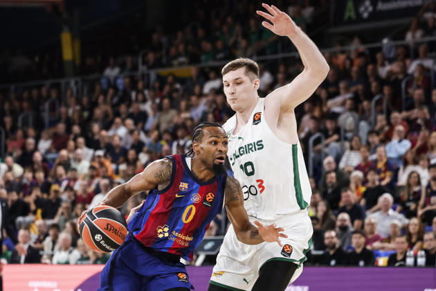 October 9, 2026, Barcelona, Barcelona, Spain: Kevin Paunter of FC Barcelona, Barca and Azuolas Tubelis Of Zalgiris Kaunas in action during the EuroLeague League Phase MD 4 match played between FC Barcelona and Zalgiris Kaunas at Palau Blaugrana on October 09, 2026 in Barcelona, Spain. Barcelona Spain - ZUMAa181 20261009_zaa_a181_285 Copyright: xJavierxBorregox