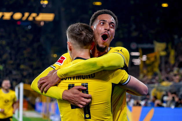 09.10.2026, Fußball, Borussia Dortmund - SV Werder Bremen, 1. Fußball Bundesliga, 05. Spieltag, Signal Iduna Park, Saison 2026 27: Torjubel nach dem Tor zum 2:0 durch Torschütze Nico Schlotterbeck (BVB 04) zusammen mit Felix Nmecha (BVB 08) DFB regulations prohibit any use of photographs as image sequences and or quasi-video. Nordrhein-Westfalen Deutschland