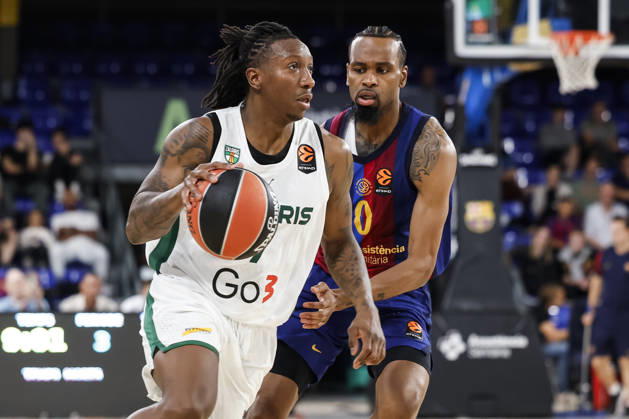 October 9, 2026, Barcelona, Barcelona, Spain: Saben Lee Of Zalgiris Kaunas and Kevin Paunter of FC Barcelona, Barca in action during the EuroLeague League Phase MD 4 match played between FC Barcelona and Zalgiris Kaunas at Palau Blaugrana on October 09, 2026 in Barcelona, Spain. Barcelona Spain - ZUMAa181 20261009_zaa_a181_294 Copyright: xJavierxBorregox
