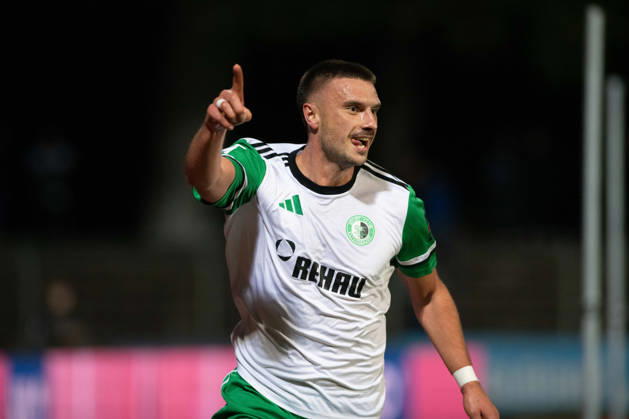 1. FC 1905 Schweinfurt vs. SC Eltersdorf, Sachs-Stadion Football, Regionalliga Bayern 1. FC 1905 Schweinfurt vs. SC Eltersdorf 9 Oct 2026 Sachs-Stadion , Schweinfurt, Germany Image: Yannik Jassmann (Eltersdorf)scoring the 0:1 in the 18th minute. DFL REGULATIONS PROHIBIT ANY USE OF PHOTOGRAPHS AS IMAGE SEQUENCES AND OR QUASI-VIDEO Copyright: xPresseFotoxEvansx