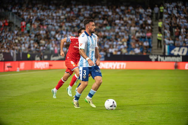 ESP: Malaga CF vs RCD Espanyol - La Liga Hypermotion MALAGA, SPAIN - OCTOBER 9: Carlos Puga of Malaga CF during the match between Malaga CF and RCD Espanyol of La Liga Hypermotion on October 9, 2026 at La Rosaleda Stadium in Malaga, Spain. (Photo by Samuel Carreno) Copyright: xSamuelxCarrenox samcargad_091026_41-26