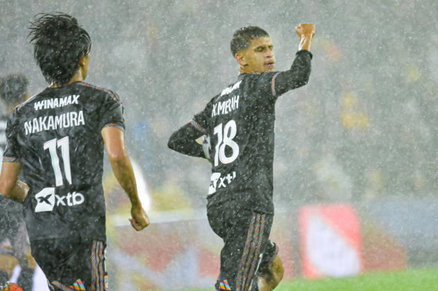 FOOTBALL : RC Lens vs Olympique Lyonnais - Ligue 1 - JournÃ e 6 - 09 10 2026 Joie des joueurs de l™OL aprÃ s le but de Khalis Merah (OL) LensFrance  Copyright: xBaptistexAutissierx