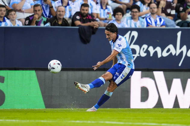 October 9, 2026, Malaga, Malaga, Spain: Pablo Martinez of Malaga CF in action during the Spanish league, LaLiga EA Sports, football match played between Malaga CF and RCD Espanyol at La Rosaleda stadium on October 9, 2026, in Malaga, Spain. Malaga CF V RCD Espanyol - LaLiga EA Sports  - ZUMAa181 20261009_zaa_a181_333 Copyright: xJoaquinxCorcherox