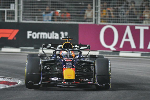 F1 Grand Prix Of Singapore - Practice & Sprint Qualifying Max Verstappen (Red Bull Racing) drives during Sprint qualifying for the Formula 1 Singapore Airlines Singapore Grand Prix at the Marina Bay Street Circuit in Singapore, on October 9, 2026. Singapore Singapore  Copyright: xRanjithxKumarx originalFilename:kumar-singapor261009_nplr1.jpg