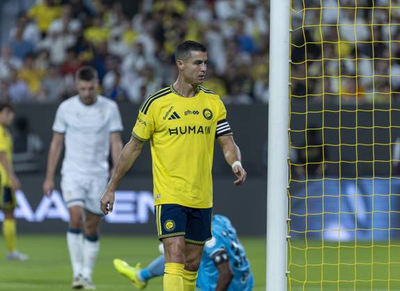 Al Nassr v Al Draih - Saudi Pro League RIYADH, SAUDI ARABIA - OCTOBER 9: Cristiano Ronaldo of Al-Nassr in action during the Saudi Pro League (SPL) match between Al Nassr and Al Draih at the King Saud University Stadium in Riyadh, Saudi Arabia on October 9, 2026. Mohammed Saad Anadolu Riyadh Saudi Arabia. Editorial use only. Please get in touch for any other usage.  Copyright: x2026xAnadoluxMohammedxSaadx