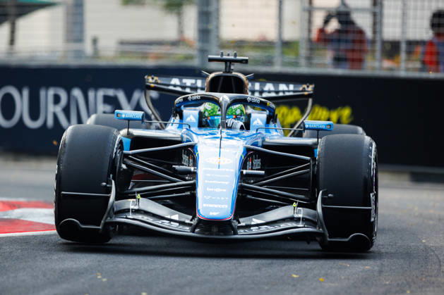 October 9, 2026, Singapore, Singapore: Alexander Albon of Thailand drives the (23) Atlassian Williams F1 Team FW48 during practice session one ahead of the F1 Grand Prix of Singapore at the Marina Bay Street Circuit. Singapore Singapore - ZUMAs197 20261009_aaa_s197_294 Copyright: xGeorgexHitchensx
