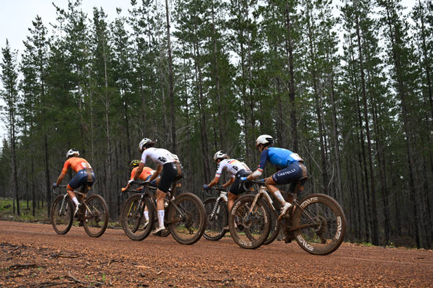 2026 UCI Gravel World Championships Picture by Zac Williams SWpix.com - 10 10 2026 - Cycling - 2026 UCI Gravel World Championships - Nannup, Western Australia, Australia - Women™s Elite - The lead group, Rosa Klöser (Germany), Erica Magnaldi (Italy) Copyright: x xSWpix.comx(t axPhotographyxHubxLtd)xZacxWilliams SWpix.comx SWP-3030-24107