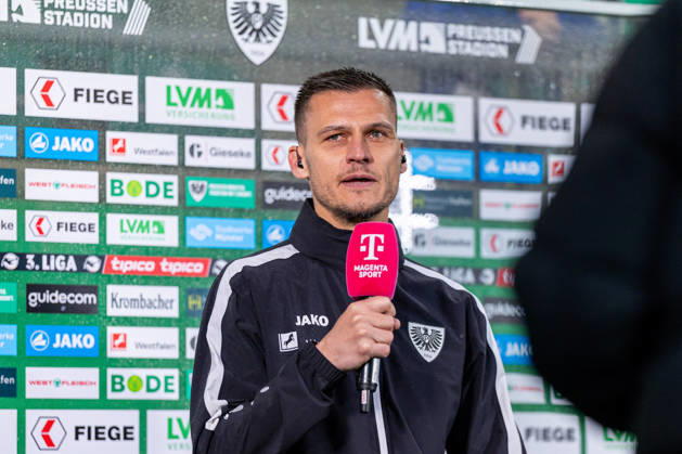 Thomas Woerle (SC Preussen Muenster, Cheftrainer) im Interview bei Magenta GER, SC Preussen Muenster vs. Rot-Weiss Essen, Fussball, 3. Liga, 8. Spieltag, Spielzeit 2026 2027, 09.10.2026 DFL Regulations prohibit any use of photographers as image sequences and or quasi-video. GER, SC Preussen Muenster vs. Rot-Weiss Essen, Fussball, 3. Liga, 8. Spieltag, Spielzeit 2026 2027, 09.10.2026 Muenster Copyright: xEibner-Pressefoto JanxRollingerx EP_JSK