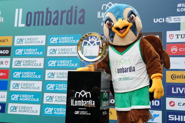 The trophy and moscotte during the 120th edition of the Il Lombardia, Tour of Lombardy cycling race, a 239 km one day race from Bergamo to Como on October 10, 2026, Italy.  Copyright: xGianxMattiaxD™Alberto LaPressex