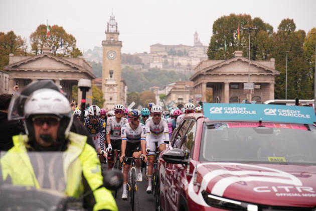 Start the race during the 120th edition of the Il Lombardia, Tour of Lombardy cycling race, a 239 km one day race from Bergamo to Como on October 10, 2026, Italy.  Copyright: xMarcoxAlpozzi xLaPressex