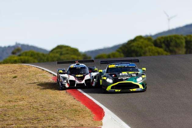 AUTO - MLC 2026 - PORTIMAO 09 IGLESIAS Louis (fra), DODDS Maxwell (gbr), ANS Motorsport, Ligier JS P325 - Toyota, LMP3, action 10 SAGER Philipp (aut), HASSE CLOT Valentin (fra), Racing Spirit of LÃ man, Aston Martin Vantage AMR GT3 Evo, GT3, action crash during the 6th round of the 2026 Michelin Le Mans Cup on the Autodromo Internacional do Algarve from October 8 to 10, 2026 in Portimao, Portugal - Copyright: xJoaoxFilipex