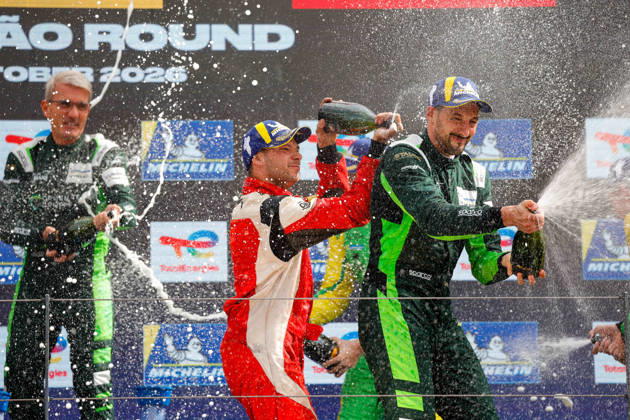 AUTO - MLC 2026 - PORTIMAO 71 AUST Stefan (ger), FERNANDEZ-LASER Felipe (ger), Rinaldi Racing, Ligier JS P325 - Toyota, LMP3 Pro Am, podium, portrait celebration during the 6th round of the 2026 Michelin Le Mans Cup on the Autodromo Internacional do Algarve from October 8 to 10, 2026 in Portimao, Portugal - PortimaoPortugal  Copyright: xPauloxMariax