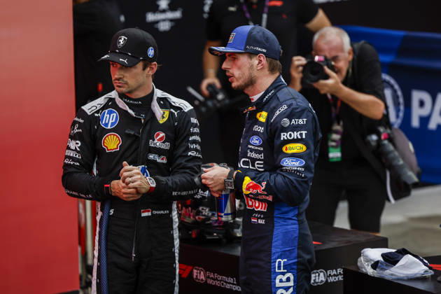 F1 - SINGAPORE GRAND PRIX 2026 LECLERC Charles (mco), Scuderia Ferrari SF-26, VERSTAPPEN Max (nld), Red Bull Racing Ford RB22, portrait during the 2026 Formula 1 Singapore Grand Prix, 17th round of the 2026 Formula One World Championship, WM, Weltmeisterschaft from October 9 to 11, 2026 on the Marina Bay Street Circuit, in Singapore, Singapore - SingaporeSingapore  Copyright: xJulienxDelfossex