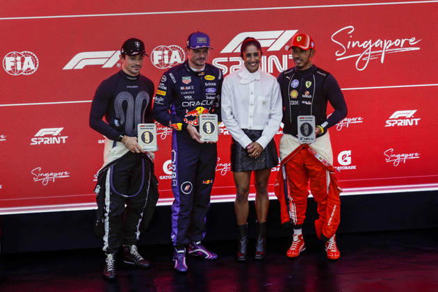 F1 - SINGAPORE GRAND PRIX 2026 LECLERC Charles (mco), Scuderia Ferrari SF-26, VERSTAPPEN Max (nld), Red Bull Racing Ford RB22, HAMILTON Lewis (gbr), Scuderia Ferrari SF-26, portrait during the 2026 Formula 1 Singapore Grand Prix, 17th round of the 2026 Formula One World Championship, WM, Weltmeisterschaft from October 9 to 11, 2026 on the Marina Bay Street Circuit, in Singapore, Singapore - SingaporeSingapore  Copyright: xJulienxDelfossex