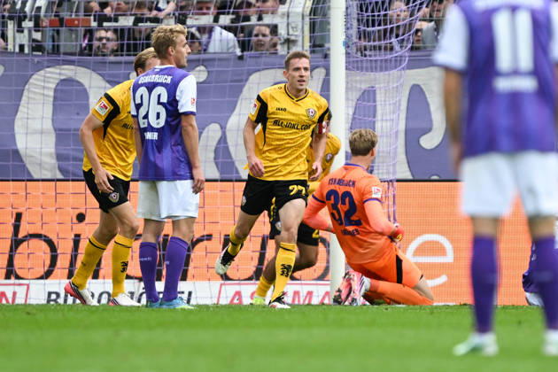 2. Bundesliga - 26 27 - VfL Osnabrück - Dynamo Dresden am 10.10.2026 an der Bremer Brücke in Osnabrück Jubel, Torjubel, Torschuetze, Torschütze Niklas Hauptmann (Dresden) jubelt nach seinem Tor zum 0:1.