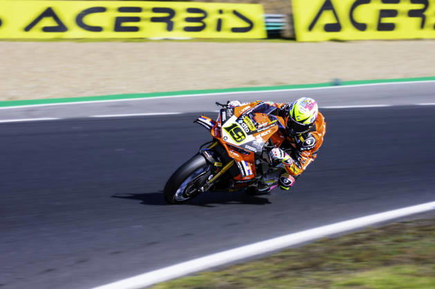 October 10, 2026, Cascais, Lisbon, Portugal: Alvaro Bautista of Barni Spark Racing Team in action during the Superpole of the FIM Superbike World Championship, WM, Weltmeisterschaft at Circuito Estoril on October 10, 2026 in Cascais, Portugal. Cascais Portugal - ZUMAr200 20261010_zsp_r200_004 Copyright: xNunoxReisinhox