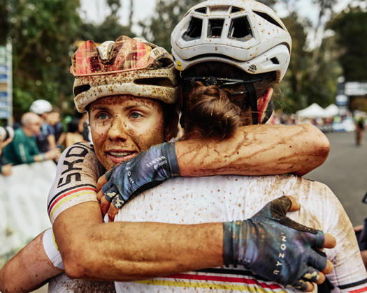 2026 UCI Gravel World Championships Picture by James Raison SWpix.com - 10 10 2026 - Cycling - 2026 UCI Gravel World Championships - Nannup, Western Australia, Australia - Women™s Elite - Rosa Klöser (Germany) after finishing second and Nele Laing (Germany) fourth Nannup Australia Copyright: x xSWpix.comx(t axPhotographyxHubxLtd)xJamesxRaison SWpix.comx SWP-3030-24246