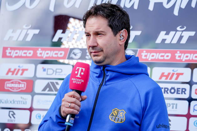 10.10.2026, xsefx, Fußball, SC Fortuna Köln - 1. FC Saarbrücken, 3.Liga, Südstation, 8. Spieltag, Saison 2026 2027: Cheftrainer Argirios Giannikis(1. FC Saarbrücken hc) im Interview DFB regulations prohibit any use of photographs as image sequences and or quasi-video. Nordrhein-Westfalen Deutschland