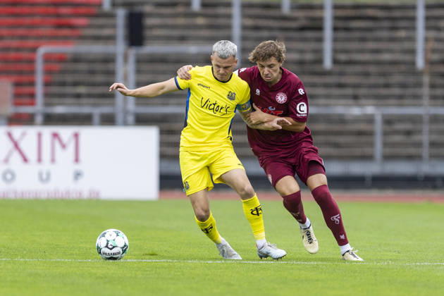 3. Liga, Fortuna Köln - 1. FC Saarbrücken; 10.10.2026 Florian Pick (1. FC Saarbrücken, 20), Maximilian Fischer (Fortuna Köln, 3). 3. Liga, Fortuna Köln - 1. FC Saarbrücken, 8. Spieltag, am 10.10.2026, Südstadion, Köln. DFB regulations prohibit any use of photographs as image sequences and or quasi-video Copyright: xBEAUTIFULxSPORTS Meuselx