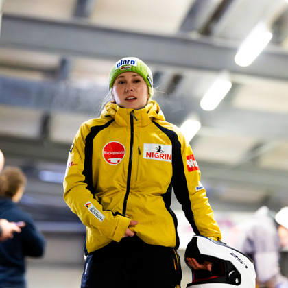 10.10.2026, GER, Bob Bobsport, Saison 26 27, Frauen, Zentrale Leistungspruefung im Bobsport Anschubtest Traditionell haben sich die deutschen Piloten im Bobsport gemeinsam mit ihren Anschiebern in Oberhof zum Kräftemessen getroffen. 98559 Oberhof LOTTO Thüringen EISARENA Oberhof Trainingshalle Startanlage Thüringen Deutschland