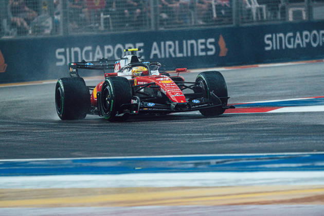 Formula 1 Singapore Airlines Singapore Grand Prix 44Lewis Hamilton (Scuderia Ferrari HP, 44) in Sprint Race at the Formula 1 Singapore Airlines Singapore Grand Prix 2026 10 10 2026 Copyright: xTomxBaigentx