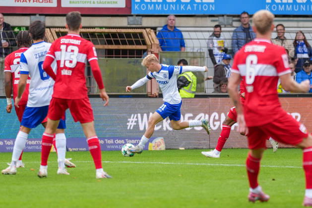 Deutschland: Fussball, 3. Liga, 8. Spieltag, Hänsch-Arena, Meppen, Emsland, Niedersachsen, SV Meppen vs. VfB Stuttgart U21, U 21 VfB Stuttgart II: Luca Prasse (SV Meppen, 31) Copyright: xMichelxWittex