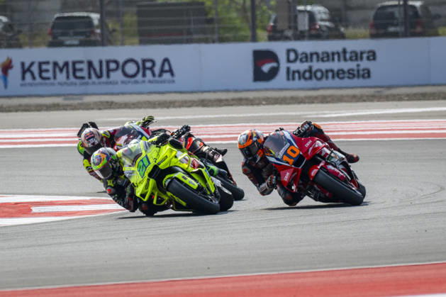 MOTO - MOTO GP - GRAND PRIX OF INDONESIA 2026 21 MORBIDELLI Franco (ita), Pertamina Enduro VR46 Racing Team, Ducati Desmosedici GP25, action with 10 MARINI Luca (ita), Honda HRC Castrol, Honda RC213V during the 2026 MotoGP Pertamina Grand Prix of Indonesia on the Mandalika circuit from October 9 to 11, at West Nusa Tenggara, Indonesia - West Nusa TenggaraIndonesia  Copyright: xGIGIxSOLDANOx